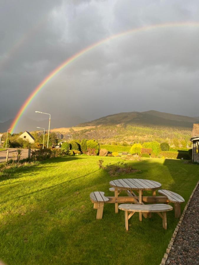 Lyn-Leven Guest House Ballachulish Buitenkant foto